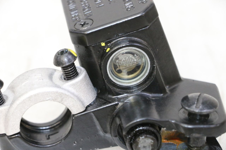 photo de VOORREMHOOFDREMSILINDER PIAGGIO MP3 HPE 310 (2024 - 2025) - Technische close-up