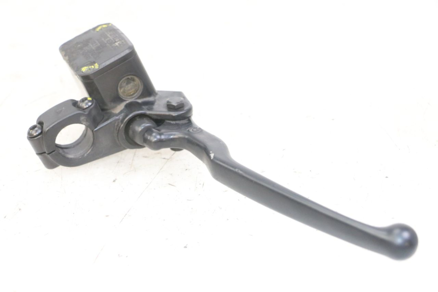photo de VOORREMHOOFDREMSILINDER PIAGGIO MP3 LT 300 (2010 - 2016) - Technische close-up