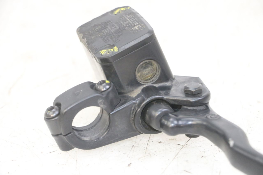 photo de VOORREMHOOFDREMSILINDER PIAGGIO MP3 LT 300 (2010 - 2016) - Overzicht