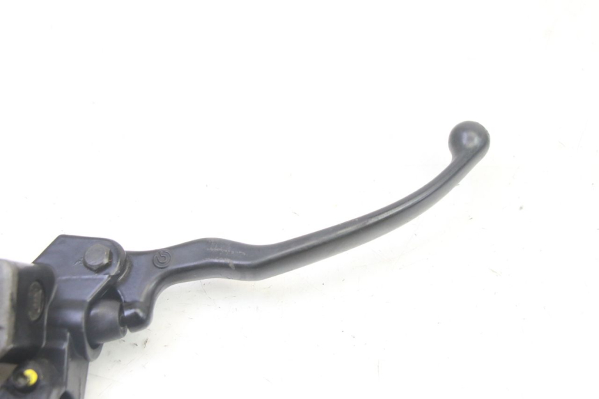 photo de VOORREMHOOFDREMSILINDER PIAGGIO MP3 RL 250 (2006 - 2010) - Zoom op gebruiksstaat