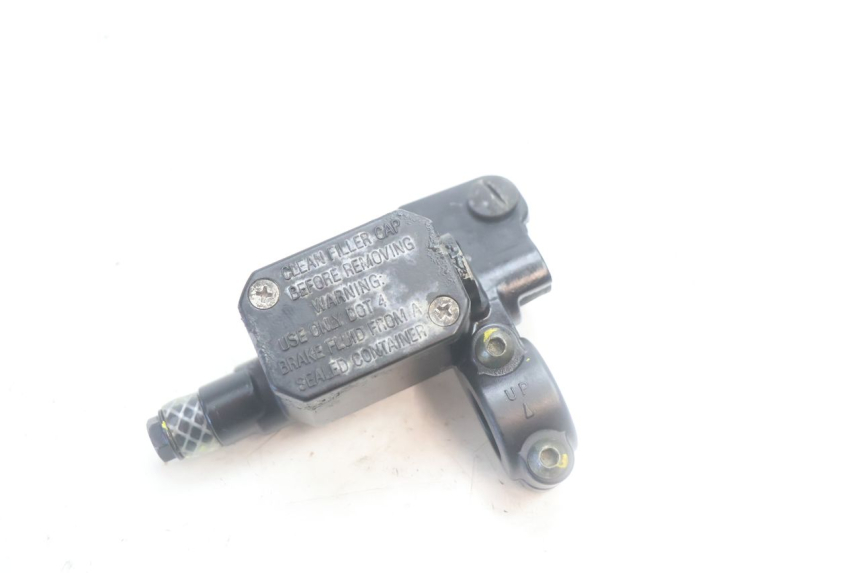 photo de VOORREM HOOFDREMSILINDER PIAGGIO MP3 500 (2016 - 2018) - Hoofdaanzicht