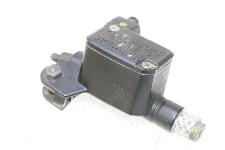 photo de VOORREM HOOFDREMSILINDER PIAGGIO MP3 125 (2006 - 2014) - Hoofdaanzicht