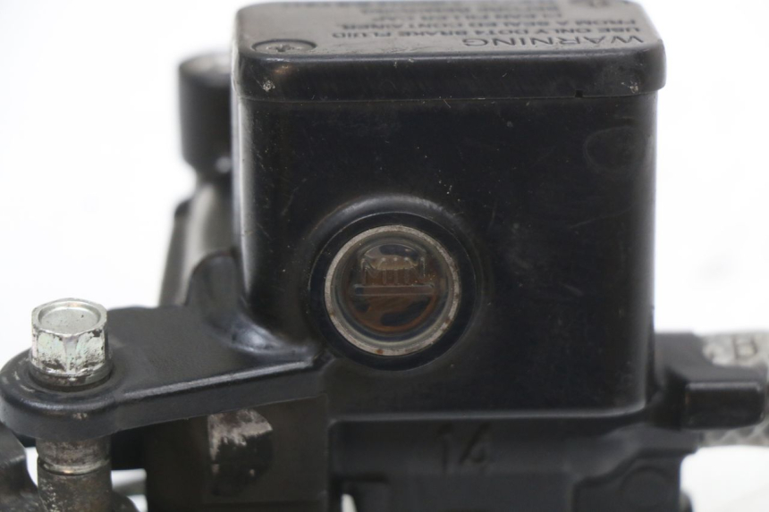 photo de VOORREMHOOFDREMSILINDER MBK MW TRYPTIK 125 (2014 - 2016) - Andere kijkhoek