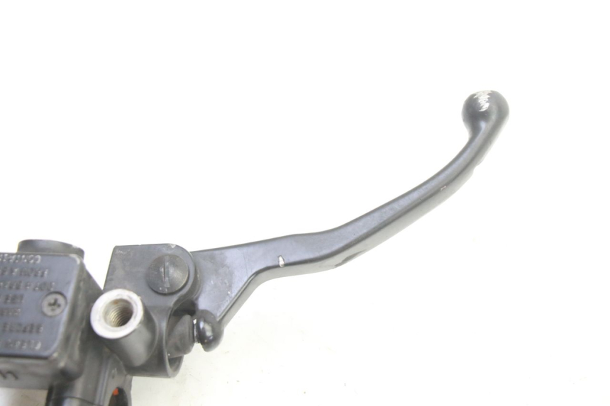 photo de VOORREM HOOFDREMSILINDER PIAGGIO NEW TYPHOON 50 (2018 - 2021) - Zoom op gebruiksstaat