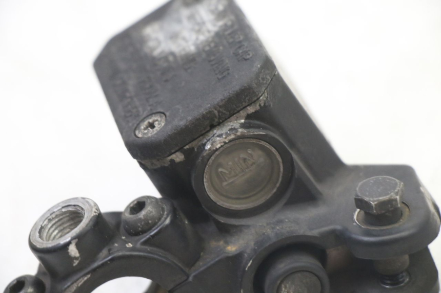 photo de VOORREMHOOFDREMSILINDER GILERA NEXUS 125 (2009 - 2013) - Technische close-up