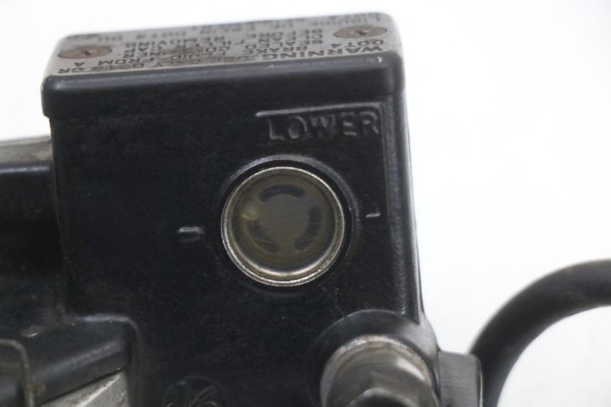 photo de VOORREM HOOFDREMSILINDER HONDA NHX LEAD 110 (2008 - 2010) - Overzicht