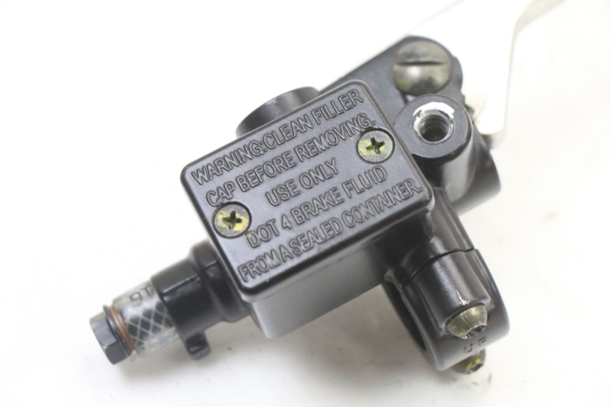 photo de VOORREMHOOFDREMSILINDER PIAGGIO NRG POWER PUREJET 50 (2018 - 2021) - Detail van het onderdeel