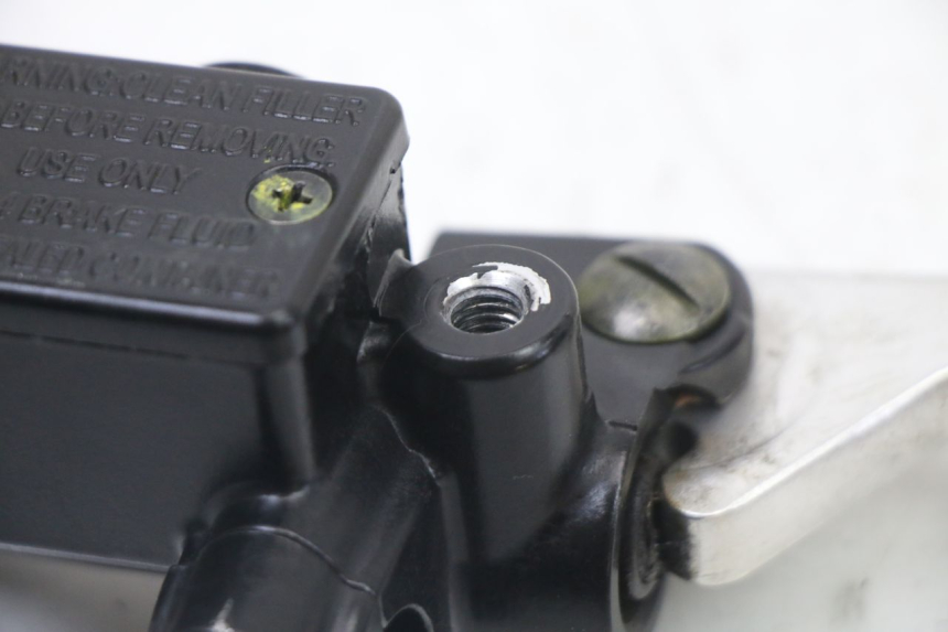 photo de VOORREMHOOFDREMSILINDER PIAGGIO NRG POWER PUREJET 50 (2018 - 2021) - Zoom op gebruiksstaat