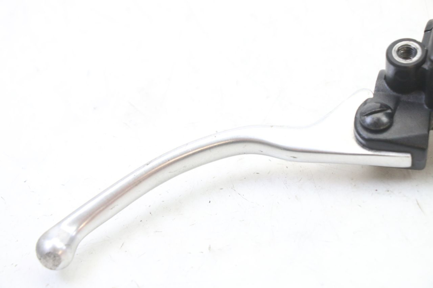 photo de VOORREMHOOFDREMSILINDER PIAGGIO NRG POWER PUREJET 50 (2018 - 2021) - Andere kijkhoek