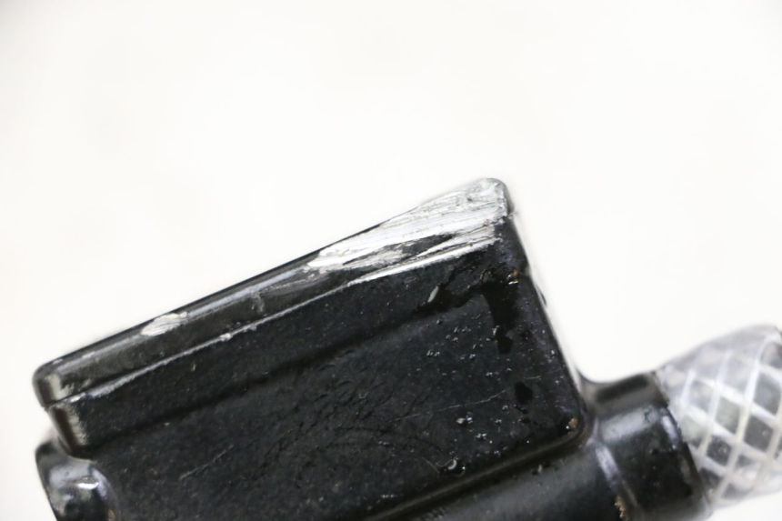 photo de VOORREMHOOFDREMSILINDER JM MOTORS OLDIES GT 4T 50 (2018 - 2025) - Detail van het onderdeel