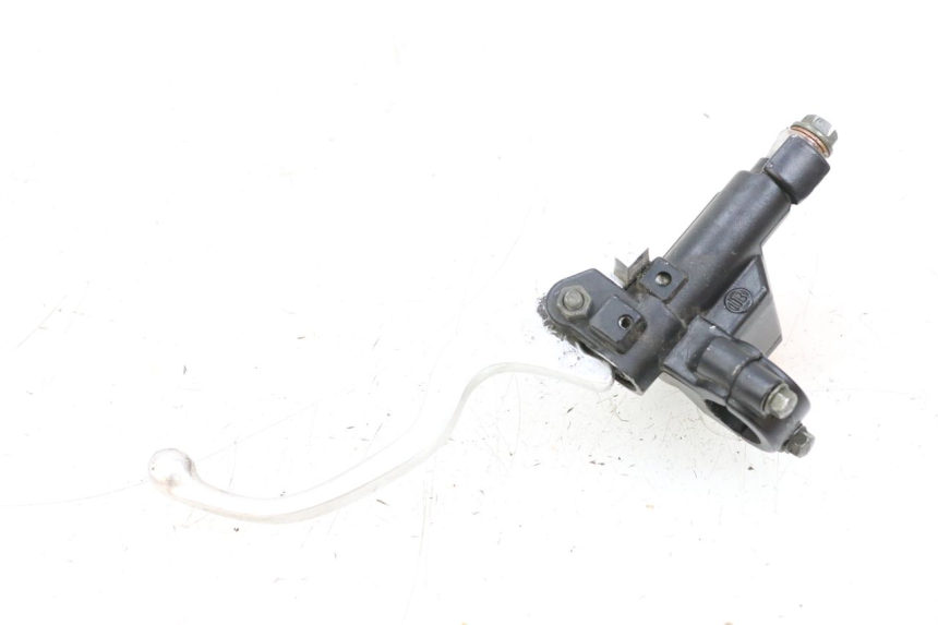 photo de VOORREM HOOFDREMSILINDER SYM ORBIT 2 50 (2008 - 2014) - Andere kijkhoek