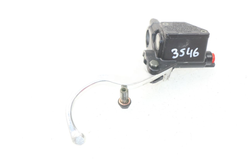 photo de VOORREMHOOFDREMSILINDER SYM ORBIT III 3 4T 50 (2018 - 2021) - Andere kijkhoek