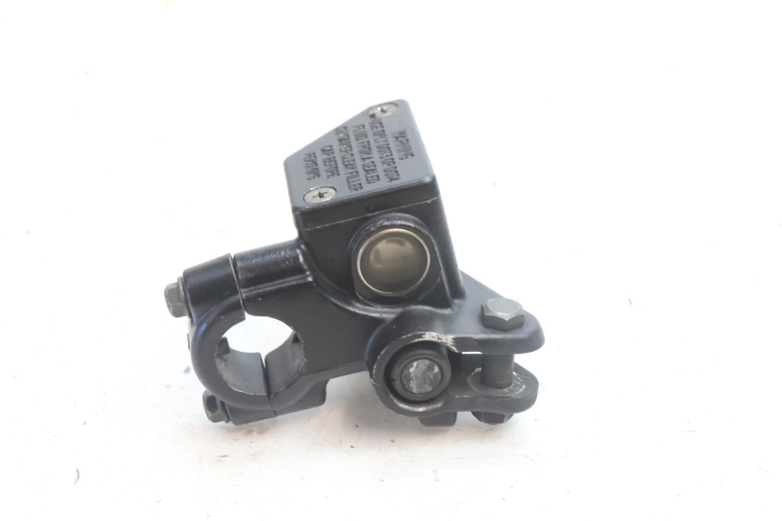 photo de VOORREMHOOFDREMSILINDER SYM ORBIT III 3 4T 50 (2021 - 2025) - Zoom op gebruiksstaat