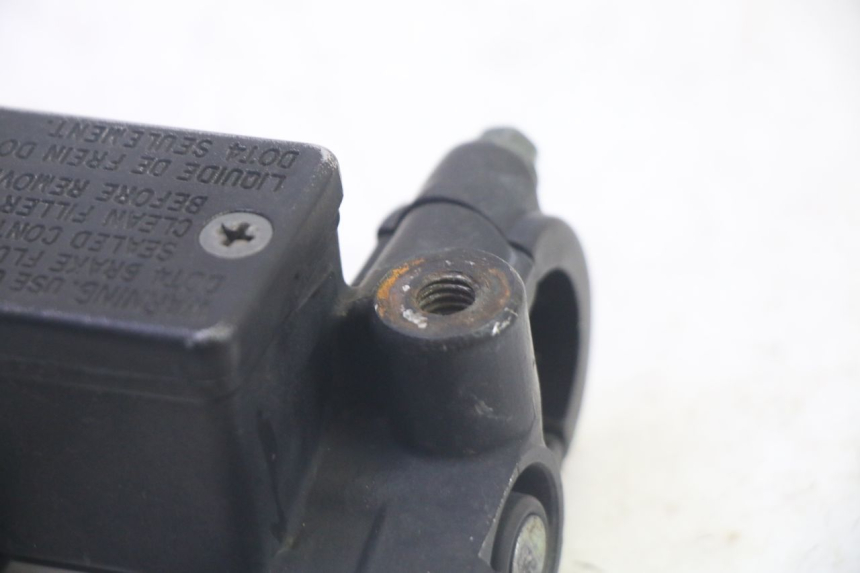 photo de VOORREM HOOFDREMSILINDER LIGIER PULSE 3 1 (2014 - 2020) - Andere kijkhoek