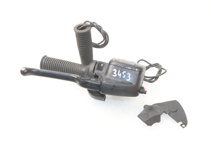 photo de VOORREM HOOFDREMSILINDER BMW R GS 1150 (1999 - 2004) - Hoofdaanzicht