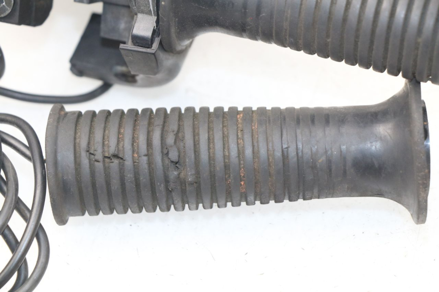 photo de VOORREM HOOFDREMSILINDER BMW R GS 1150 (1999 - 2004) - Andere kijkhoek