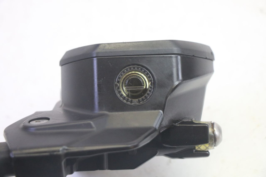 photo de VOORREM HOOFDREMSILINDER BMW R GS 1250 (2021 - 2024) - Bevestigingspunten