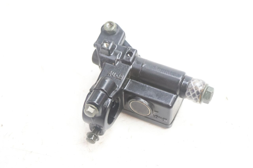 photo de VOORSTE HOOFDREMMER VASTRO R-ONE 4T 50 (2014 - 2022) - Technische close-up