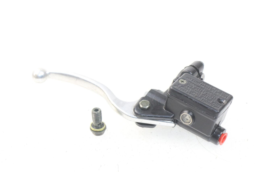 photo de VOORREM HOOFDREMSILINDER APOLLO RFZ 150 - Hoofdaanzicht