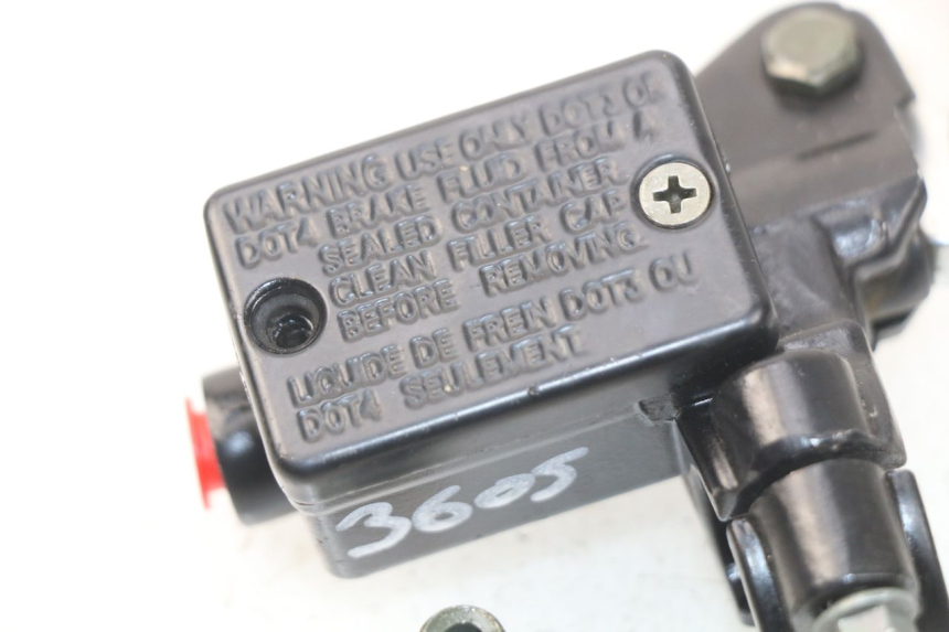 photo de VOORREM HOOFDREMSILINDER APOLLO RFZ 150 - Andere kijkhoek