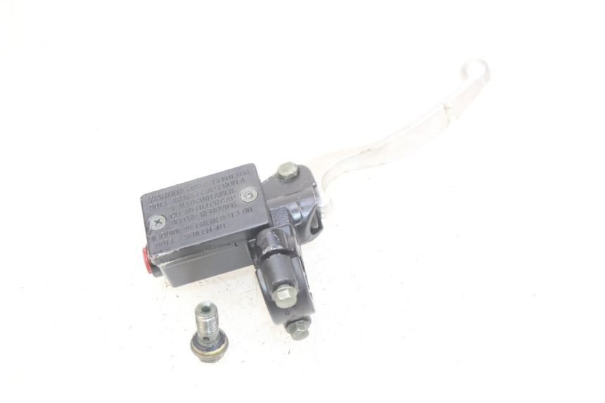 photo de VOORREM HOOFDREMSILINDER APOLLO RFZ 150 - Andere kijkhoek