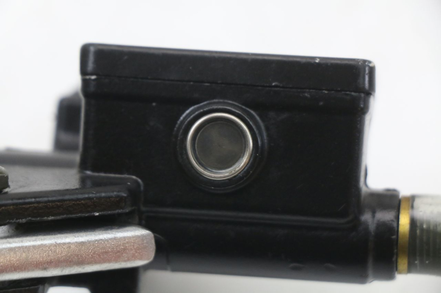 photo de VOORREMHOOFDREMSILINDER APOLLO RFZ 140 - Technische close-up