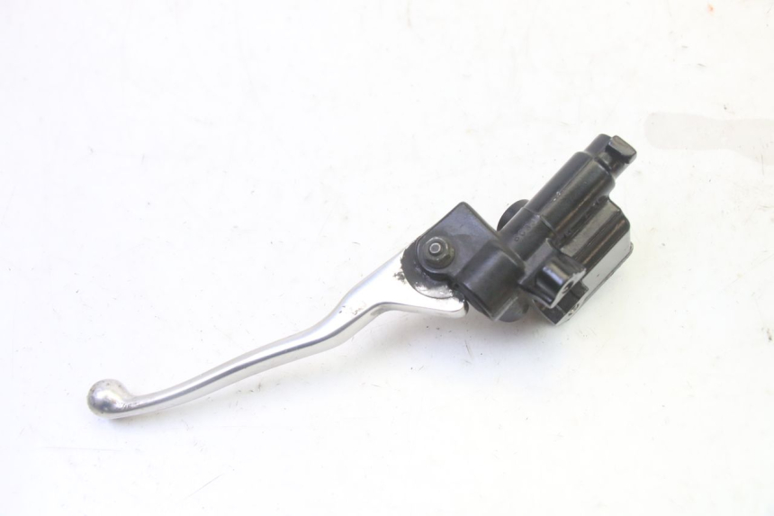 photo de VOORREM HOOFDREMSILINDER GILERA RUNNER SP 50 (2009 - 2017) - Bevestigingspunten