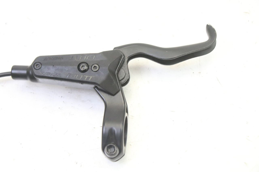 photo de VOORREM HOOFDREMSILINDER HERO S10 1 - Detail van het onderdeel