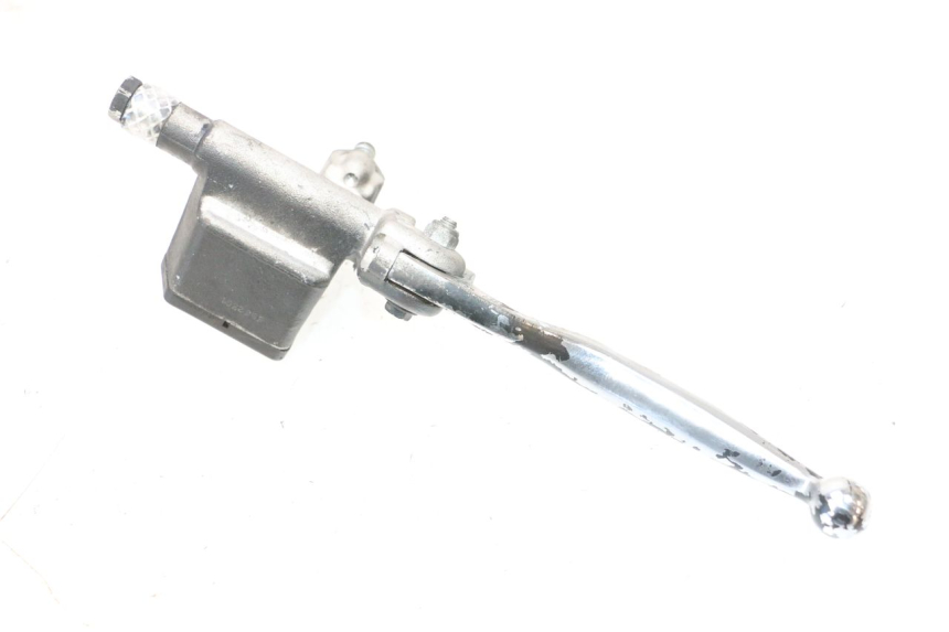 photo de VOORREMHOOFDREMSILINDER PEUGEOT SATELIS COMPRESSOR K15 125 (2006 - 2009) - Detail van het onderdeel