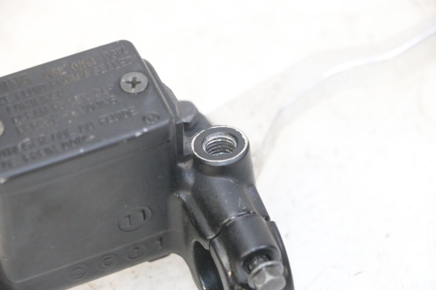 photo de VOORREM HOOFDREMSILINDER PEUGEOT SATELIS 125 (2013 - 2018) - Staat van het oppervlak