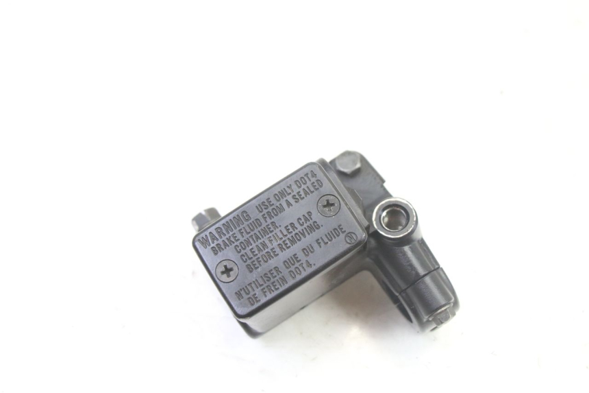 photo de VOORREM HOOFDREMSILINDER PEUGEOT SATELIS 125 (2013 - 2018) - Detail van het onderdeel