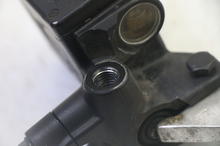 photo de VOORREMHOOFDREMSILINDER PEUGEOT SATELIS 125 (2006 - 2009) - Andere kijkhoek