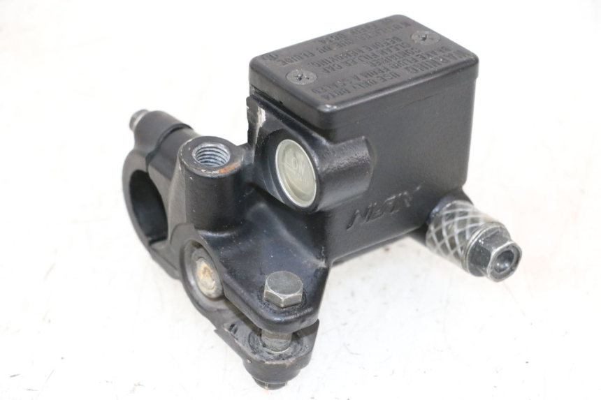 photo de VOORREM HOOFDREMSILINDER PEUGEOT SATELIS 125 (2013 - 2018) - Hoofdaanzicht