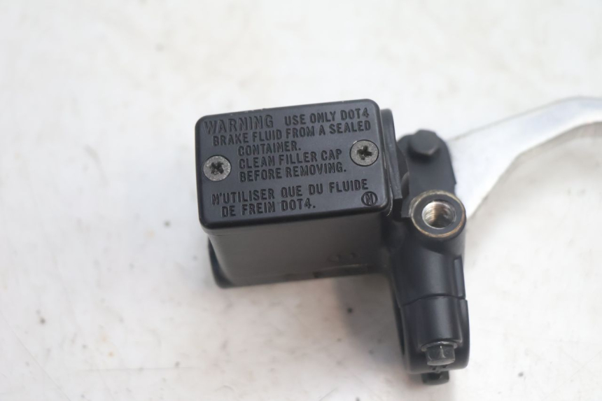 photo de VOORREM HOOFDREMSILINDER PEUGEOT SATELIS 125 (2013 - 2018) - Detail van het onderdeel