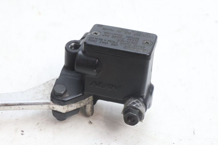 photo de VOORREMHOOFDREMSILINDER PEUGEOT SATELIS 125 (2006 - 2009) - Overzicht