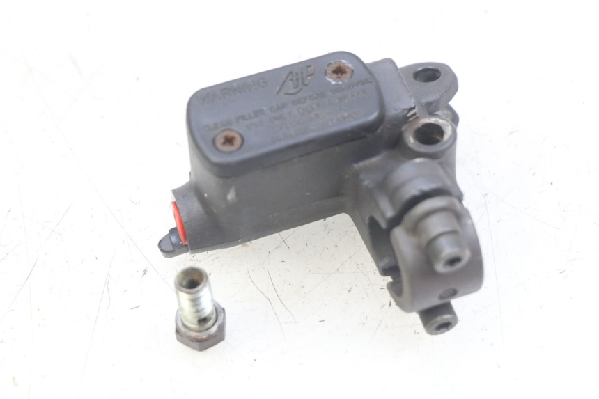 photo de VOORREMHOOFDREMSILINDER GAS-GAS SM ROOKIE 50 (2001 - 2005) - Technische close-up