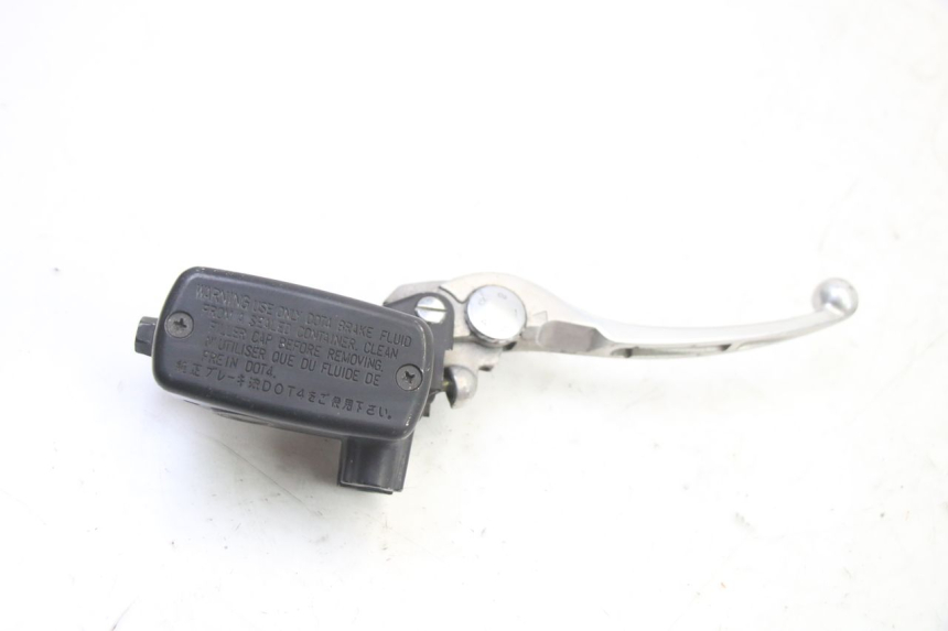 photo de VOORREM HOOFDREMSILINDER HONDA ST PAN EUROPEAN 1300 (2002 - 2013) - Hoofdaanzicht