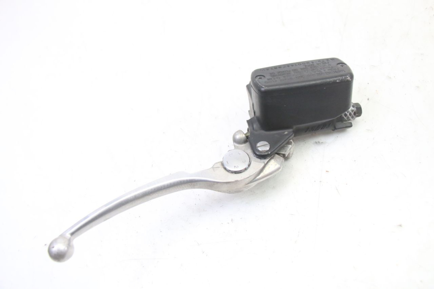 photo de VOORREM HOOFDREMSILINDER HONDA ST PAN EUROPEAN 1300 (2002 - 2013) - Technische close-up