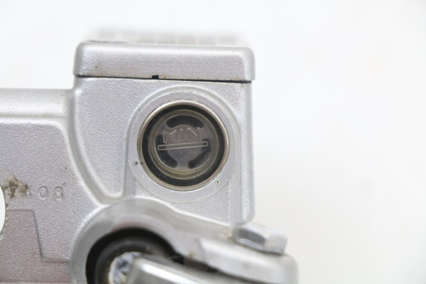 photo de VOORREMHOOFDREMSILINDER KYMCO SUPER 8 4T 50 (2018 - 2020) - Overzicht