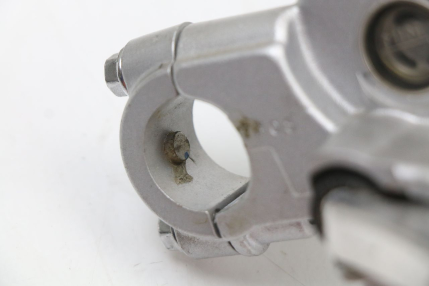 photo de VOORREMHOOFDREMSILINDER KYMCO SUPER 8 4T 50 (2018 - 2020) - Bevestigingspunten