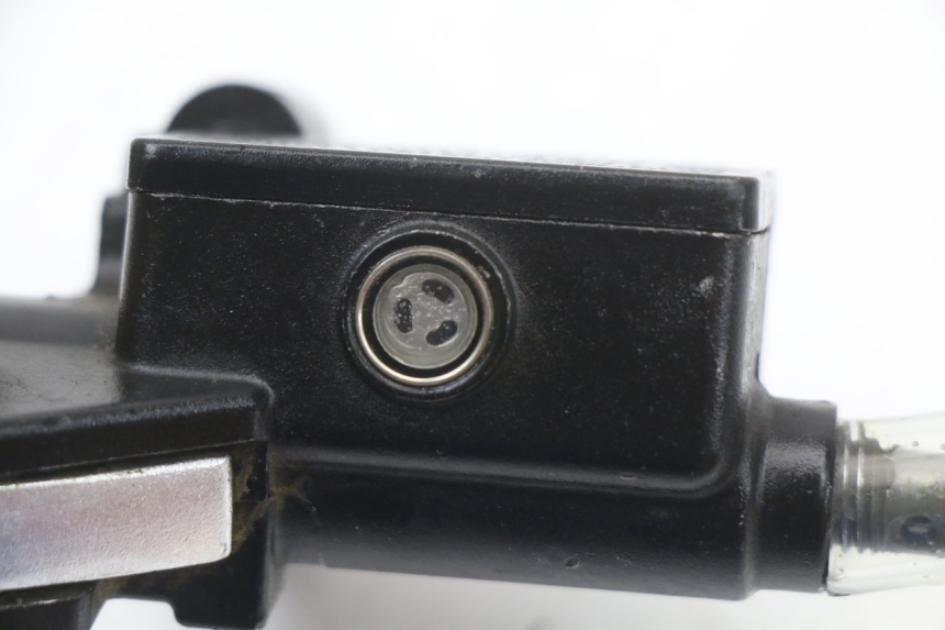 photo de VOORREM HOOFDREMSILINDER MINI MX SX 125 - Andere kijkhoek