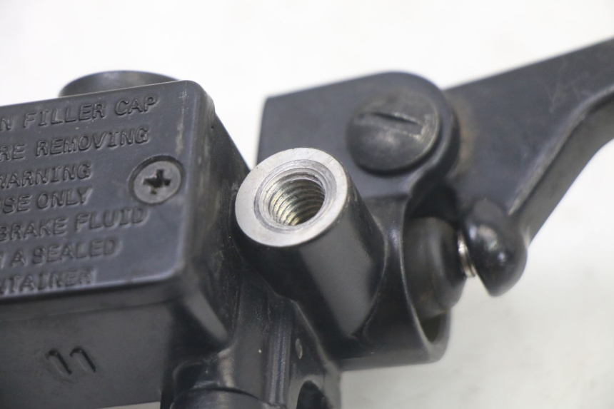 photo de VOORREMHOOFDREMSILINDER APRILIA SXR 50 (2021 - 2023) - Andere kijkhoek