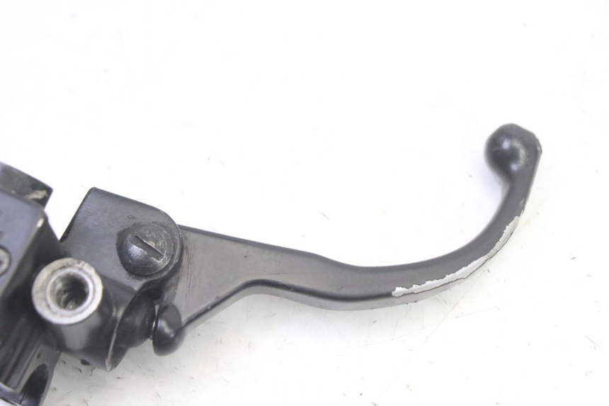 photo de VOORREMHOOFDREMSILINDER APRILIA SXR 50 (2021 - 2023) - Zoom op gebruiksstaat