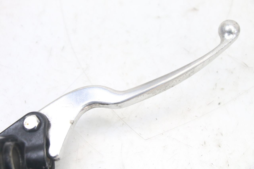 photo de VOORREM HOOFDREMSILINDER SYM FIDDLE 3 III 125 (2014 - 2020) - Zoom op gebruiksstaat