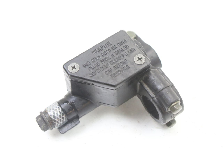 photo de VOORREM HOOFDREMSILINDER SYM ORBIT 2 4T 50 (2008 - 2017) - Hoofdaanzicht