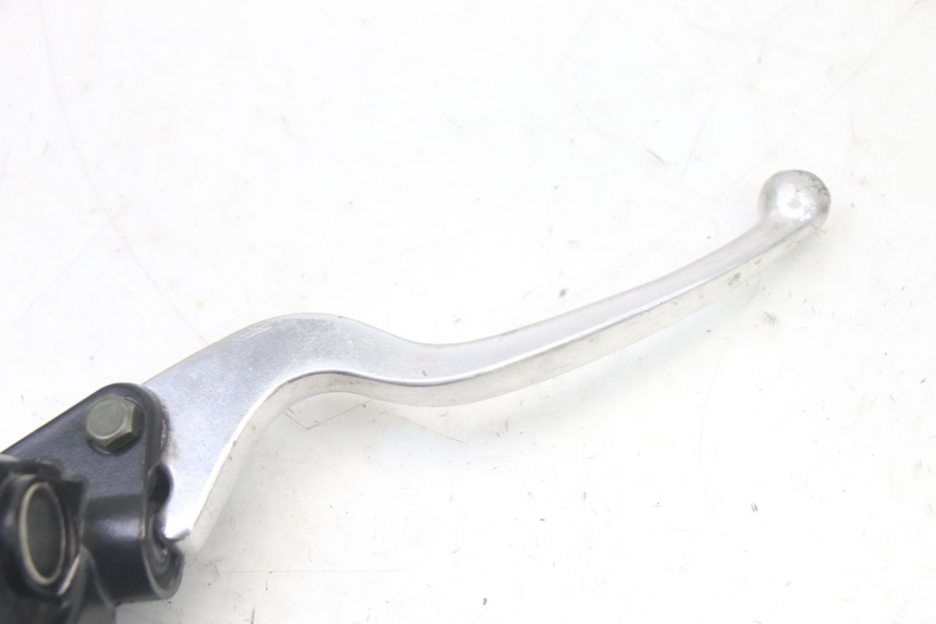 photo de VOORREMHOOFDREMSILINDER SYM ORBIT III 3 4T 50 (2018 - 2021) - Zoom op gebruiksstaat