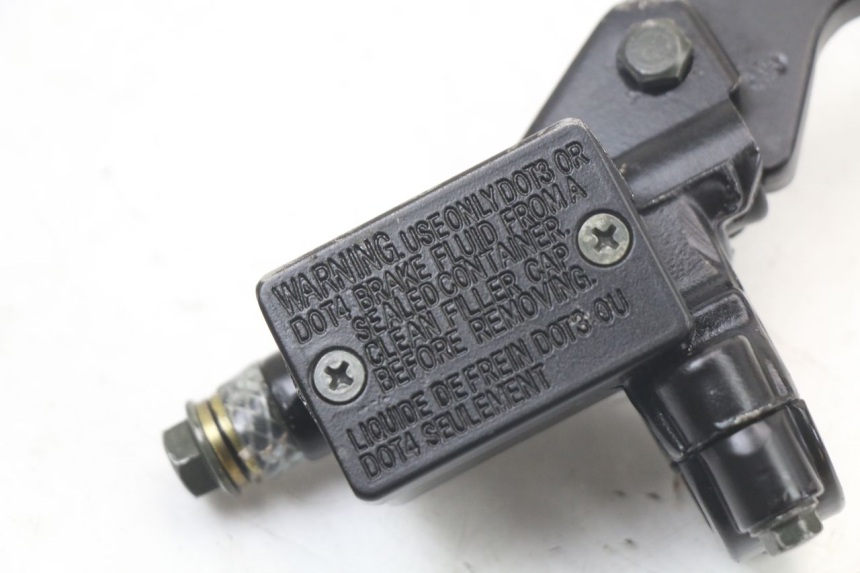 photo de VOORREMHOOFDREMSILINDER NITRO MOTORS THUNDER 125 - Detail van het onderdeel