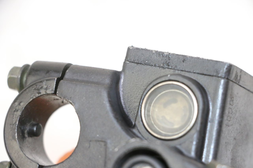 photo de VOORREMHOOFDREMSILINDER PEUGEOT TWEET 4T 50 (2018 - 2022) - Detail van het onderdeel