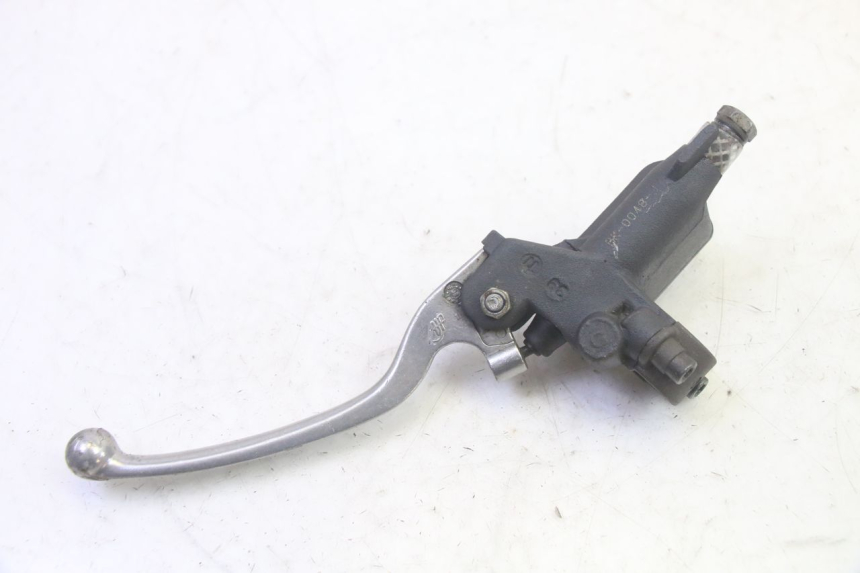 photo de VOORREM HOOFDREMSILINDER YAMAHA TZR 50 (2008 - 2016) - Overzicht