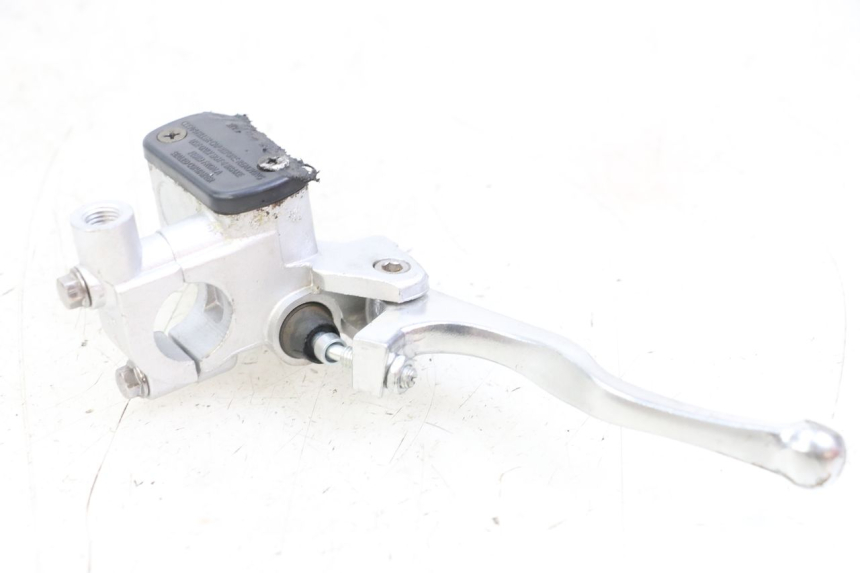 photo de VOORREM HOOFDREMSILINDER VENT DERAPAGE 50 (2018 - 2023) - Technische close-up